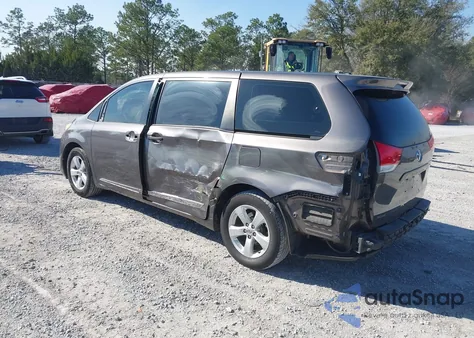 2014 Toyota Sienna L V6 7 Passenger z USA, uszkodzony, nr VIN 5TDZK3DC6ES429641
